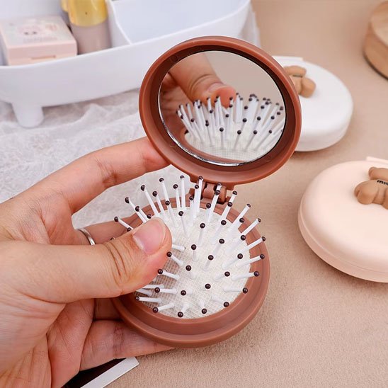 Brosse à cheveux pratique