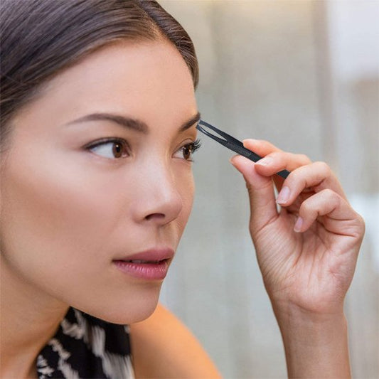 Pince à épiler femme